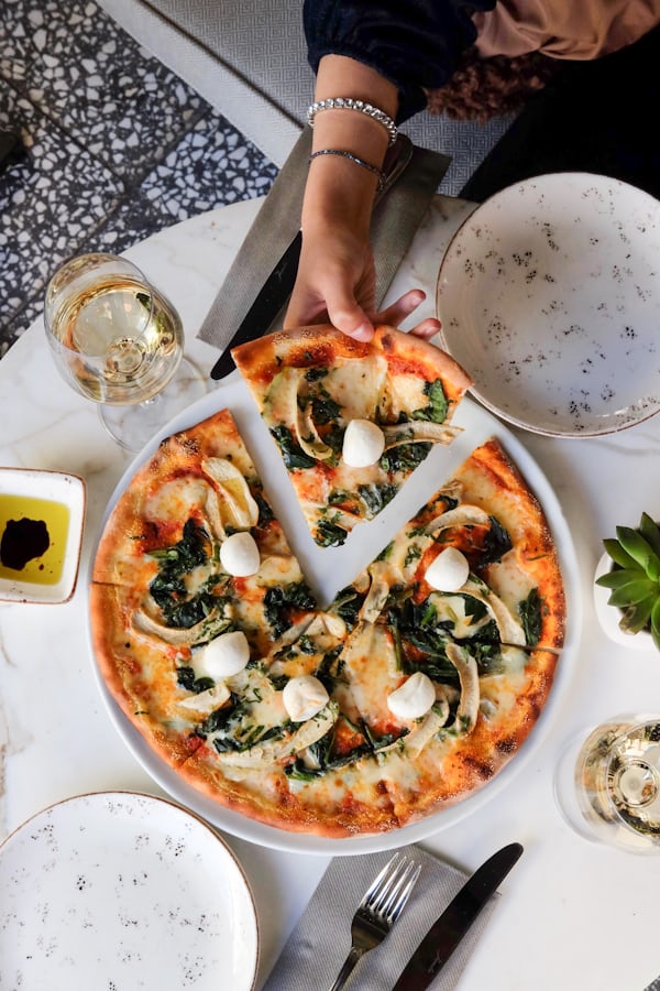 Bella Mia Pizza - Pizza Restaurant in Wisconsin Dells, WI