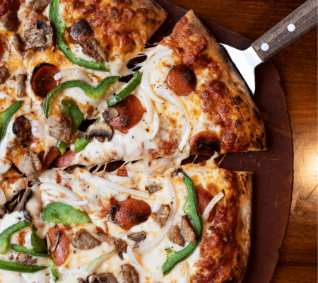 Buffalo Phil's - Pizza Restaurant in Lake Delton, WI