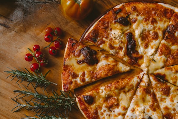 Pizza Shop - Pizza Restaurant in Wisconsin Dells, WI